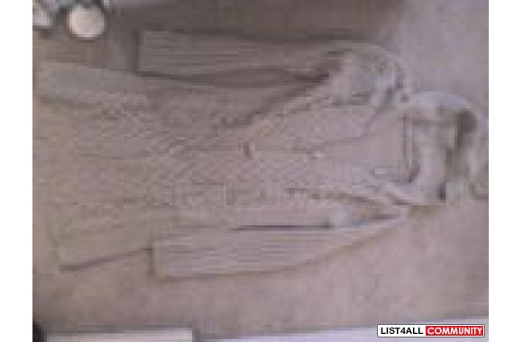 PALE LONG JACKET MADE OF YARN IN PERFECT CONDITION