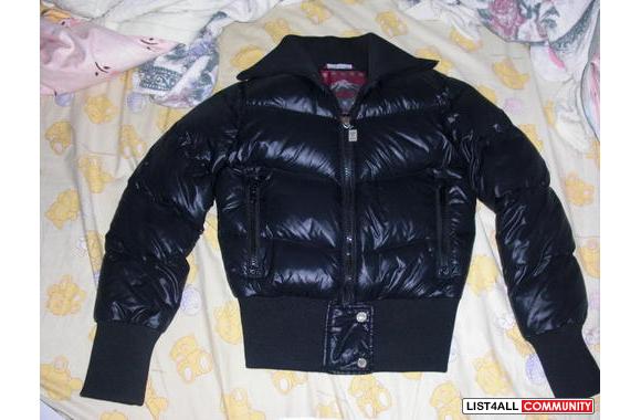 TNA bomber jacket size XSblackthis belongs to my s