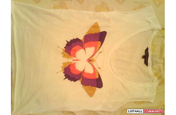 BNWOT FCUK T-shirtBNOWTsize xswhite with butterfly