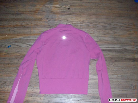 Like new Lululemon sweater  full zip size 12