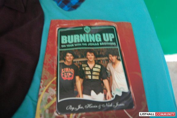 Jonas Brothers: Burning Up On Tour