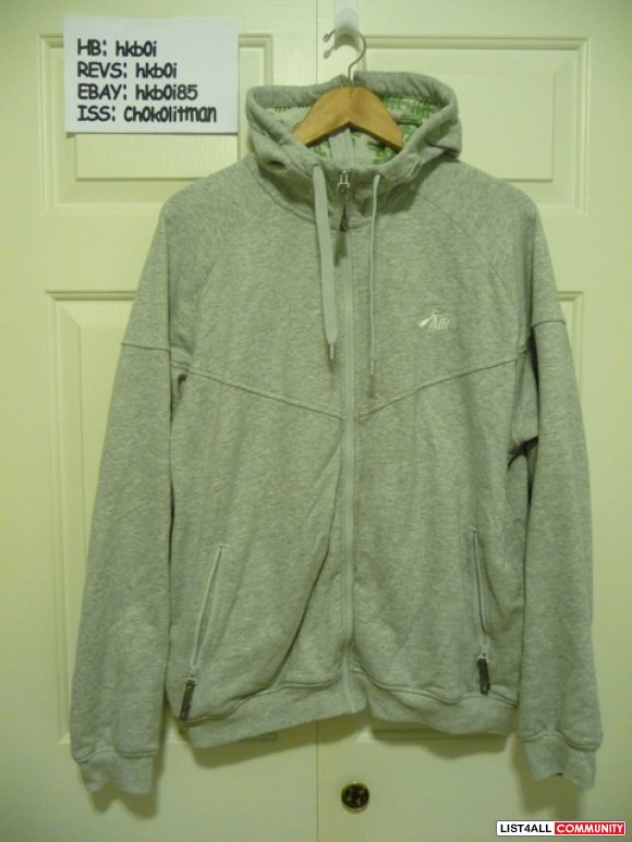 nike grey zip up sweater