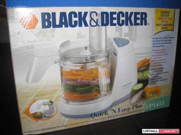 BRAND NEW Black and Decker Quick N' Easy Plus Food Processor!