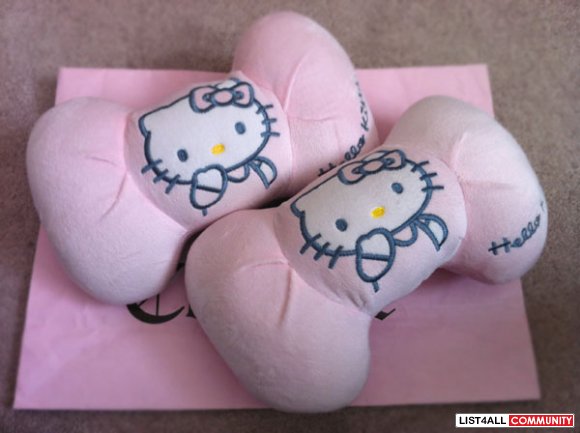 hello kitty neck pillow for car