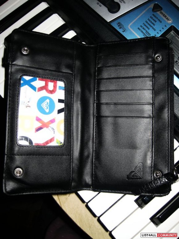 Black ROXY leather wallet