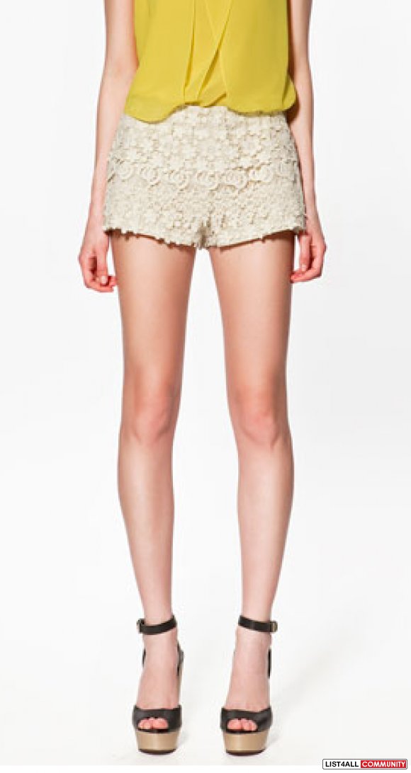 zara crochet shorts