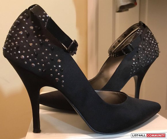 satin pointed heels