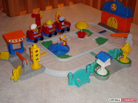fisher price train station