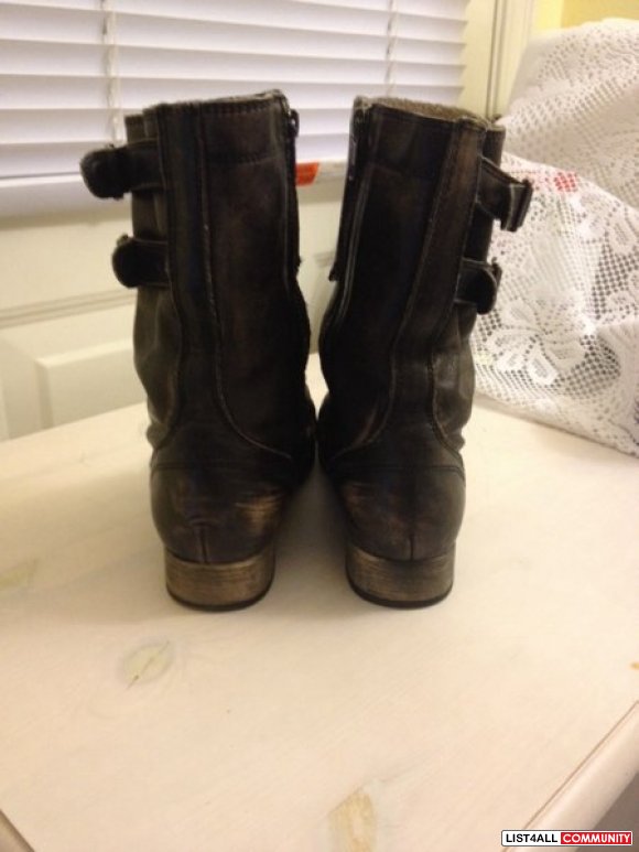 Aldo boots loveit List4All