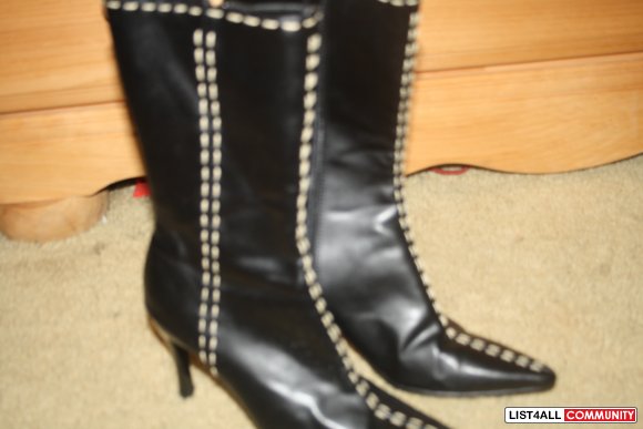 black boots size 5.5-6
