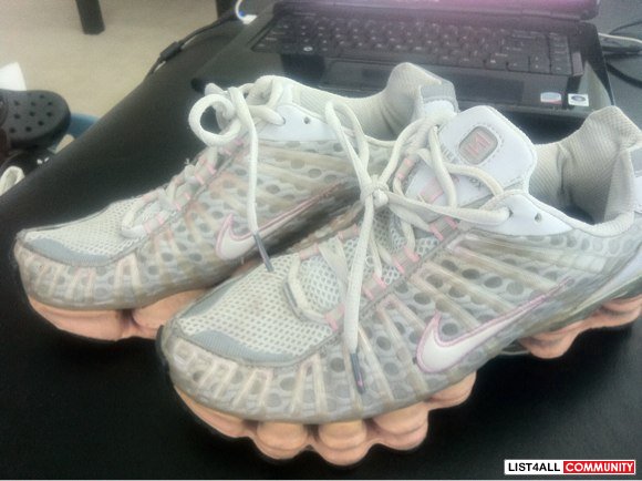 Used Women's Pink \u0026 White Nike Super Shox :: shopzaholic :: List4All