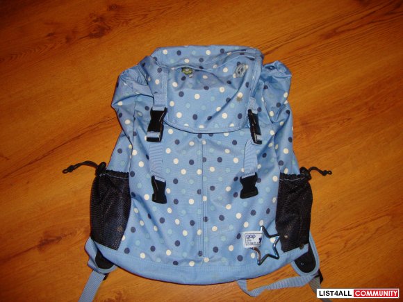 gap sling backpack