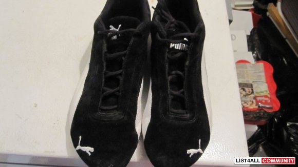 Puma Black Running shoes