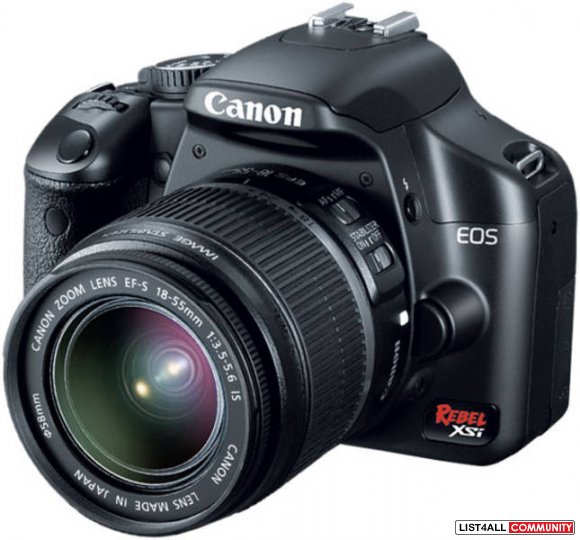 Canon XSi 12.2 mp DSLR Camera with 18-55mm lens