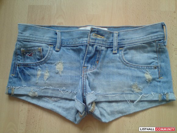 NEW Hollister Light Wash Denim Shorts