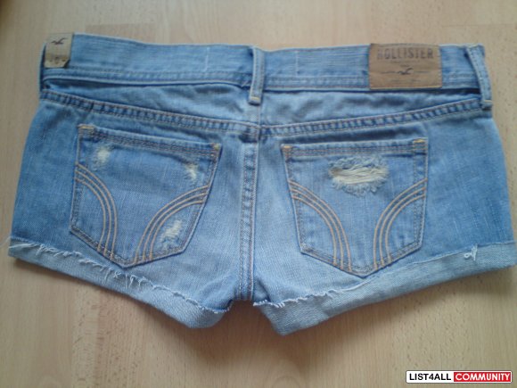 NEW Hollister Light Wash Denim Shorts