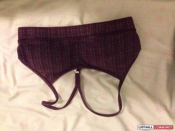 Lululemon Sports Bra - size 4
