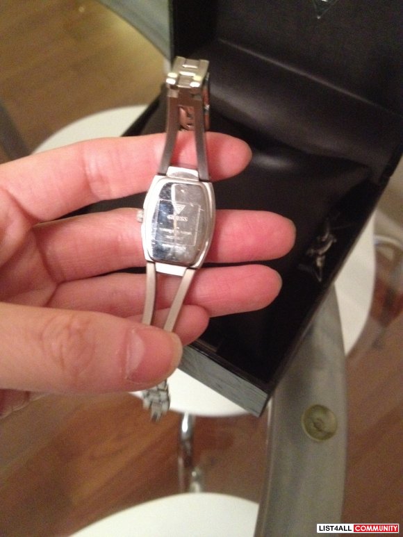 GUESS WATCH (QUICKSALE $10)