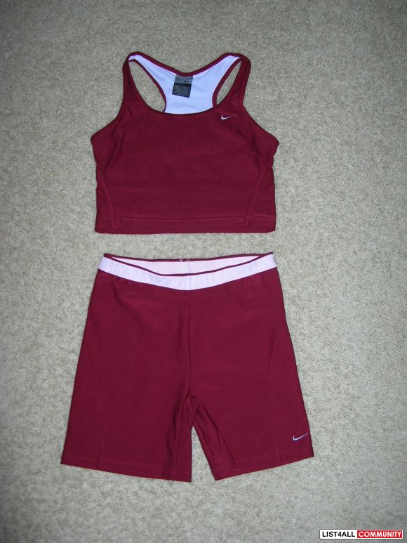 Authentic Nike fitness set