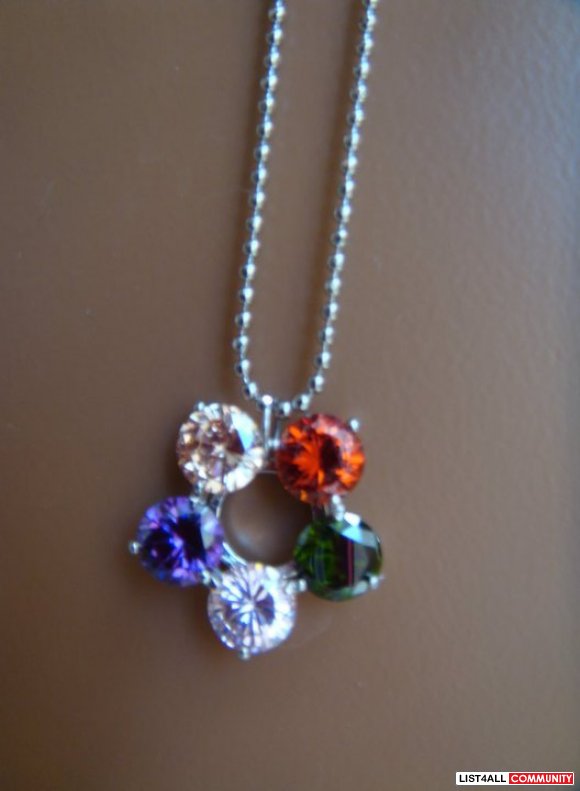 multicolor pendant necklace