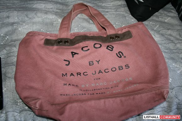 marc jacobs tote bag 59.99