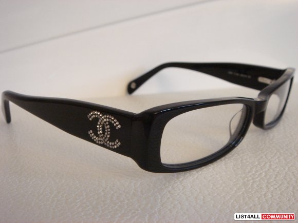 New Authenic Chanel Sunglasses 3096