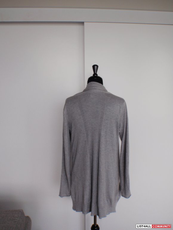Aritzia Wilfred Sweater-Light Grey - $30 (Downtown Van)