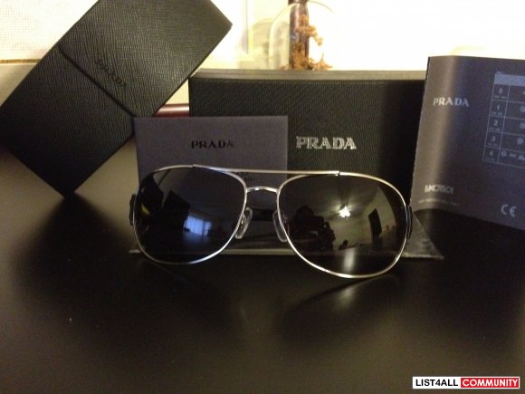 prada sps52g