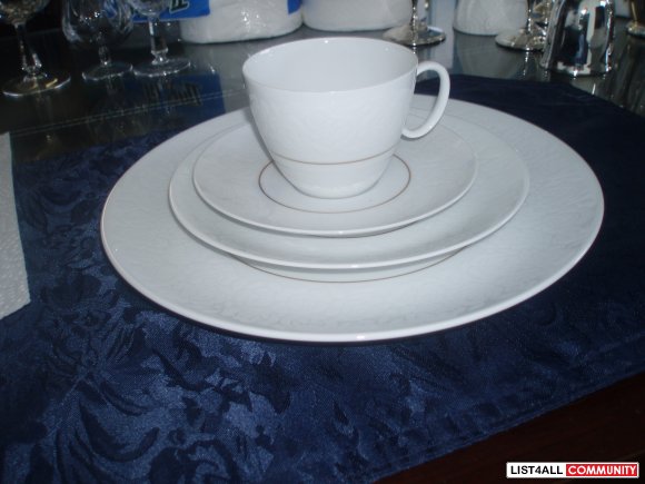 Famous German Rosenthal Alencon china, 12 place settings and more $400