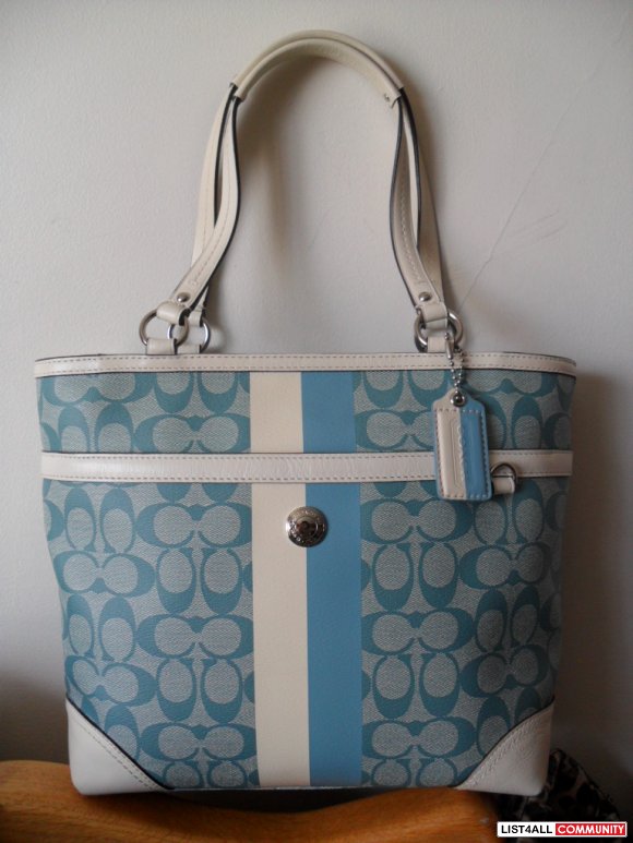 Authentic Blue White Coach Bag Authentic Blue White Coach Bag