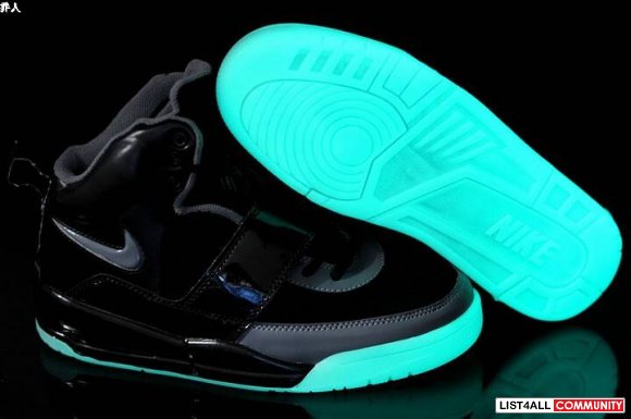 nike air yeezy size 13