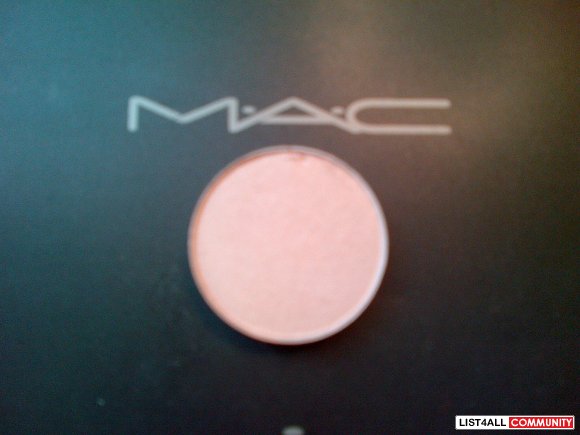 MAC Limited Edition "Next to Nothing" Eyeshadow Pan