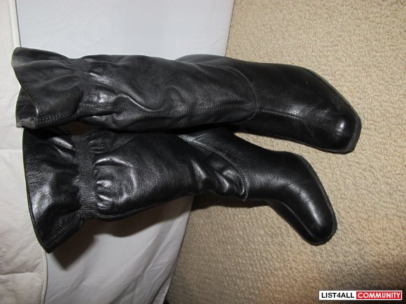 Black Boots Size 6