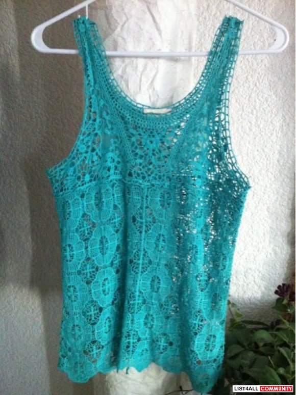URBAN OUTFITTERS turquoise crochet tank XS