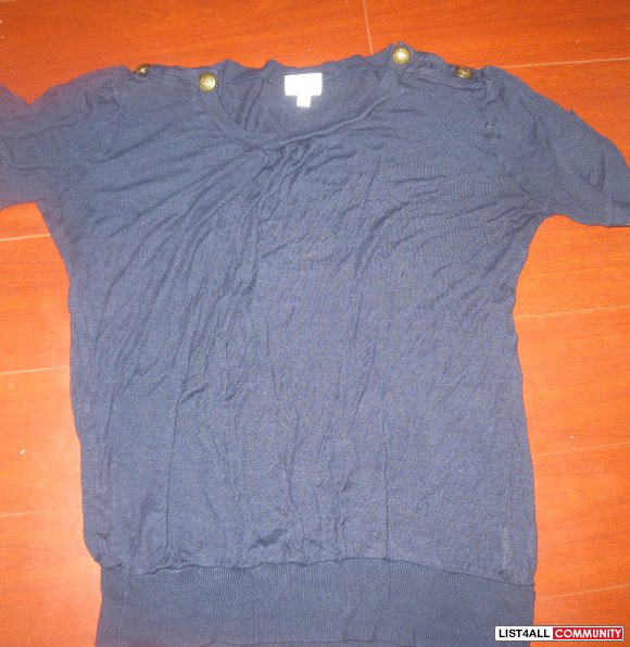 navy blue 3/4 sleeve shirt